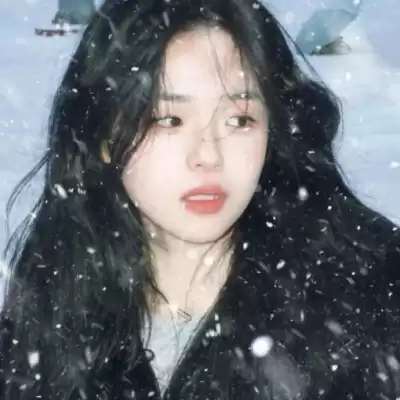 秦明凝